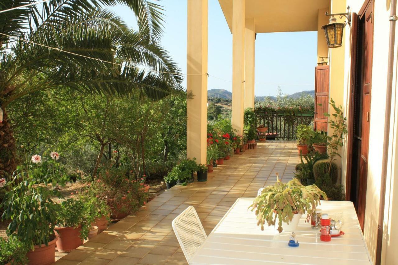 B&B Villa Calagioli Castelbuono  Exterior photo